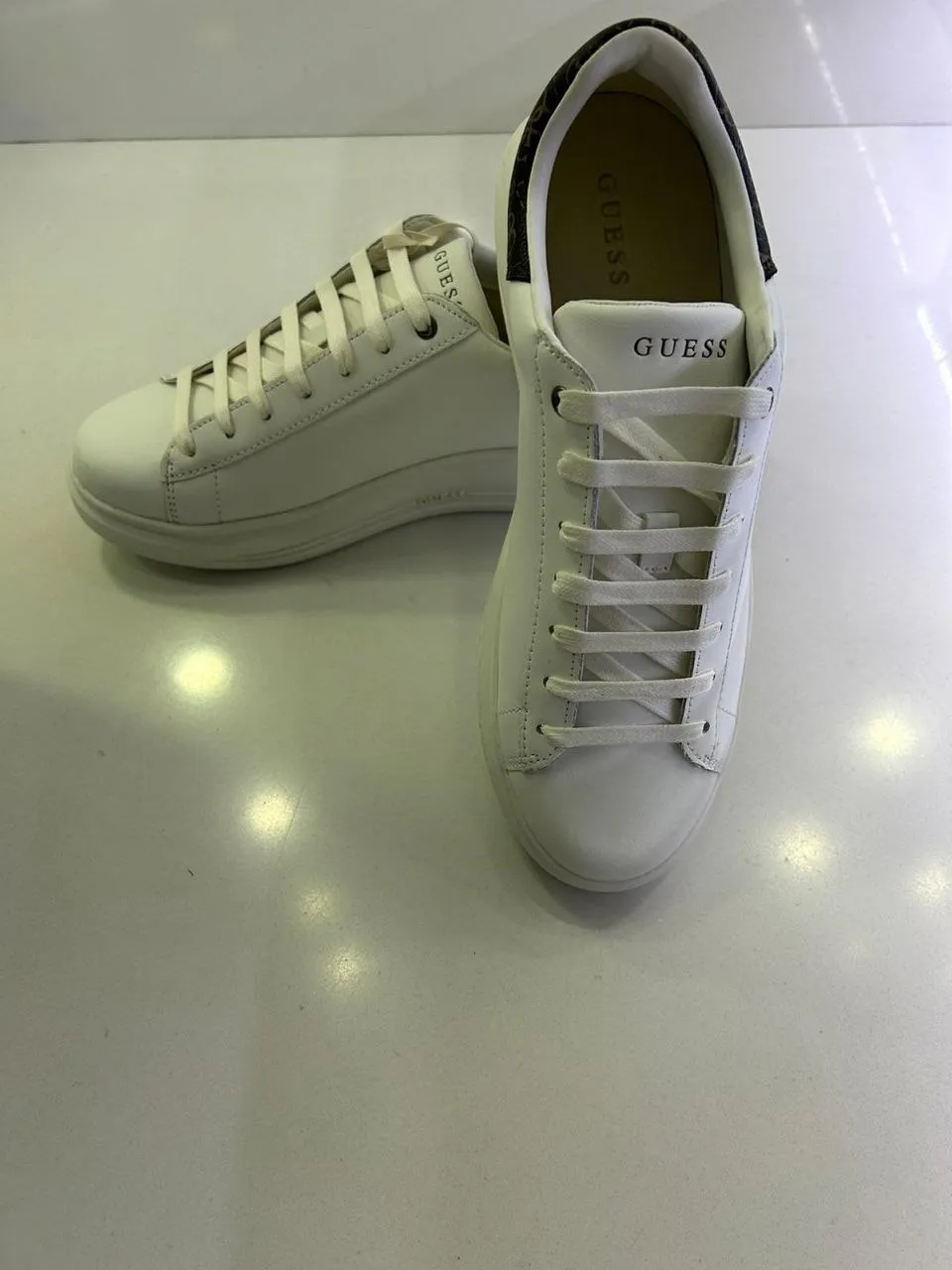 Guess Scarpe